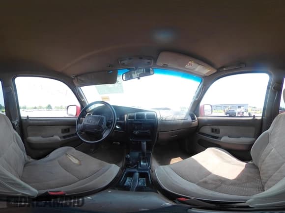 ✅ 1997 Toyota 4Runner SR5 • VIN: JT3HN86R7V0107227 • Lot: 42460449. Listed on IAAI with 297,419 mi. Free auction sales archive from the USA and detailed vehicle history report at DreamBid. Image 19.