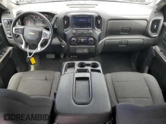 ✅ 2021 Chevrolet Silverado 1500 LT • VIN: 3GCUYDED4MG104957 • Lot: 56870154. Wystawiony na Copart z przebiegiem 55 068 mil. Bezpłatny archiwum sprzedaży aukcyjnych z USA i szczegółowy raport historii pojazdu na DreamBid. Zdjęcie 8.