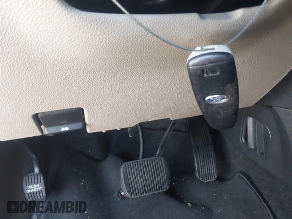 ✅ 2013 Ford Explorer Limited • VIN: 1FM5K8F86DGA89285 • Lot: 42254812. Wystawiony na IAAI z przebiegiem 216 212 mil. Bezpłatny archiwum sprzedaży aukcyjnych z USA i szczegółowy raport historii pojazdu na DreamBid. Zdjęcie 11.