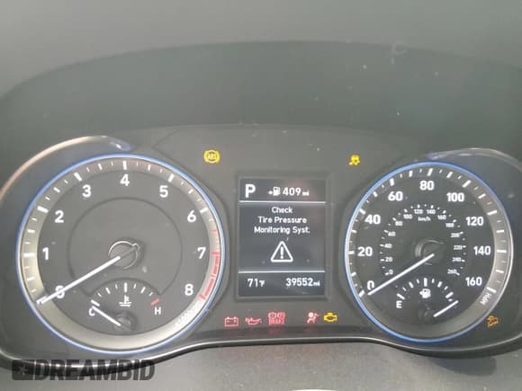 ✅ 2018 Hyundai Kona SE • VIN: KM8K12AA7JU091492 • Лот: 76445254. Опубликован ранее на Copart с пробегом 39 552 миль. Бесплатный доступ к архиву аукционных продаж из США и подробный отчёт об истории автомобиля на DreamBid. Изображение 9.