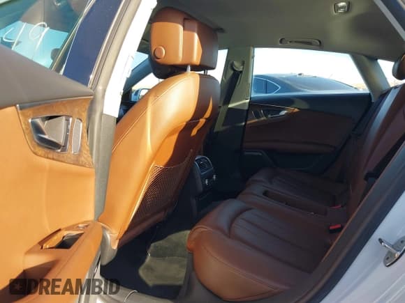 ✅ 2012 Audi A7 Prestige • VIN: WAU2GAFC4CN173116 • Lot: 41610049. Listed on IAAI with 195,019 mi. Free auction sales archive from the USA and detailed vehicle history report at DreamBid. Image 8.