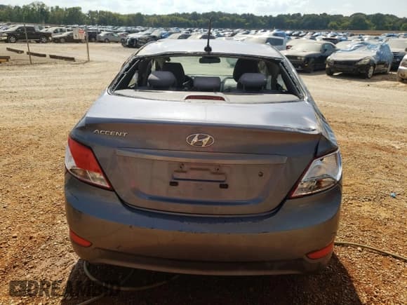 ✅ 2016 Hyundai Accent SE • VIN: KMHCT4AE0GU090643 • Лот: 68719463. Опубликован ранее на Copart с пробегом 192 543 миль. Бесплатный доступ к архиву аукционных продаж из США и подробный отчёт об истории автомобиля на DreamBid. Изображение 6.