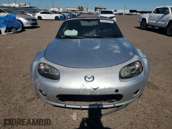 ✅ 2008 Mazda MX-5 Miata Touring • VIN: JM1NC25F980152411 • Lot: 89853885. Listed on Copart with 120,781 mi. Free auction sales archive from the USA and detailed vehicle history report at DreamBid. Image 5.