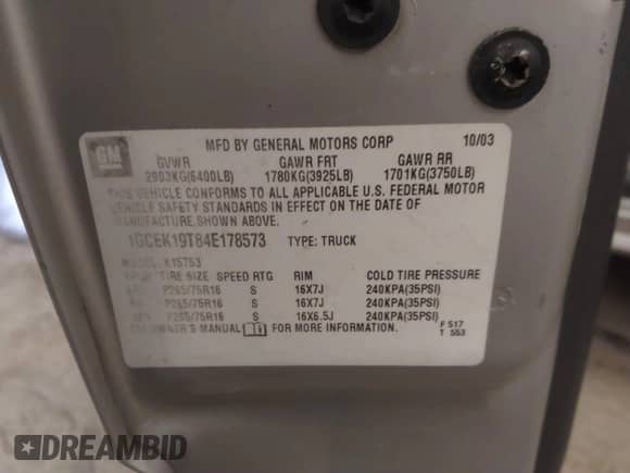 2004 Chevrolet Silverado 1500 с VIN 1GCEK19T84E178573, выставлен на аукционе IAAI как лот 41602060 с пробегом 212 900 миль миль и . История ставок и продаж доступна на DreamBid. Изображение 9.