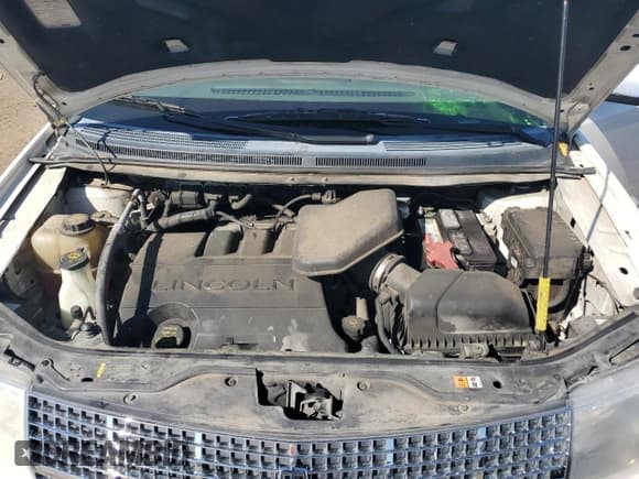 ✅ 2009 Lincoln MKX • VIN: 2LMDU68C69BJ09551 • Лот: 84014235. Опубликован ранее на Copart с пробегом 224 708 миль. Бесплатный доступ к архиву аукционных продаж из США и подробный отчёт об истории автомобиля на DreamBid. Изображение 11.