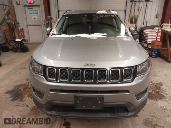 ✅ 2018 Jeep Compass Latitude • VIN: 3C4NJDBB4JT434631 • Лот: 43660016. Опубликован ранее на IAAI с пробегом 126 358 миль. Бесплатный доступ к архиву аукционных продаж из США и подробный отчёт об истории автомобиля на DreamBid. Изображение 13.