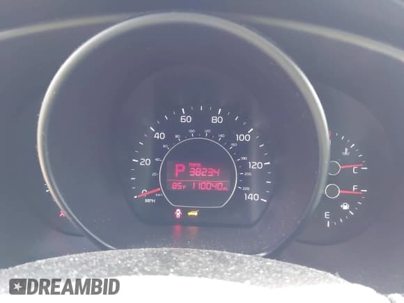 ✅ 2017 Kia Soul + • VIN: KNDJP3A54H7411027 • Lot: 43134180. Wystawiony na IAAI z przebiegiem 110 040 mil. Bezpłatny archiwum sprzedaży aukcyjnych z USA i szczegółowy raport historii pojazdu na DreamBid. Zdjęcie 7.