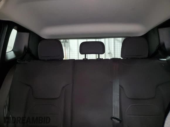 ✅ 2018 Jeep Renegade Altitude • VIN: ZACCJBBB3JPH59824 • Лот: 59996085. Опубликован ранее на Copart с пробегом 112 222 миль. Бесплатный доступ к архиву аукционных продаж из США и подробный отчёт об истории автомобиля на DreamBid. Изображение 10.