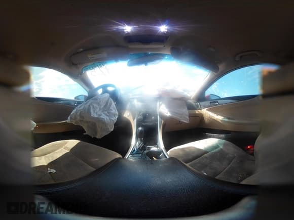 ✅ 2014 Hyundai Sonata Limited • VIN: KMHEC4A43EA116425 • Lot: 42198250. Wystawiony na IAAI z przebiegiem 118 558 mil. Bezpłatny archiwum sprzedaży aukcyjnych z USA i szczegółowy raport historii pojazdu na DreamBid. Zdjęcie 18.