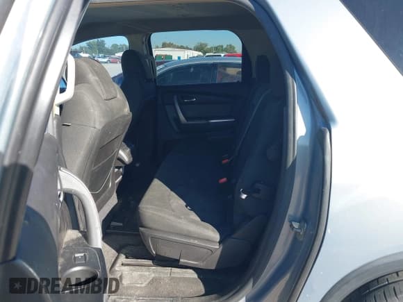 ✅ 2008 GMC Acadia SLE1 • VIN: 1GKER13768J202023 • Лот: 43610378. Опубликован ранее на IAAI с пробегом 231 992 миль. Бесплатный доступ к архиву аукционных продаж из США и подробный отчёт об истории автомобиля на DreamBid. Изображение 8.