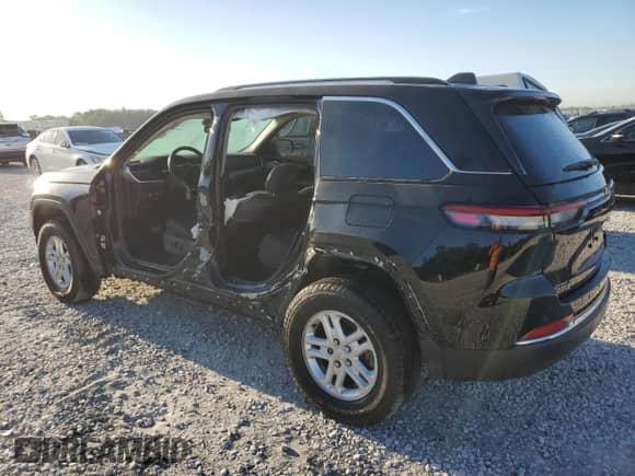 2022 Jeep Grand Cherokee Altitude z VIN 1C4RJGAG2N8574634, wystawiony jako Copart lot #75921653 z przebiegiem 58 852 mil mil oraz Szkoda całkowita • Salvage title. Historia ofert i sprzedaży dostępna na DreamBid. Obrazek 2.