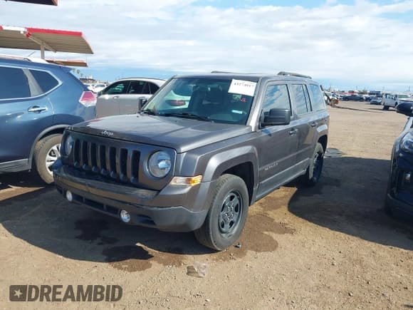 ✅ 2017 Jeep Patriot Sport • VIN: 1C4NJPBB1HD103703 • Лот: 43274017. Опубликован ранее на IAAI с пробегом 66 659 миль. Бесплатный доступ к архиву аукционных продаж из США и подробный отчёт об истории автомобиля на DreamBid. Изображение 17.
