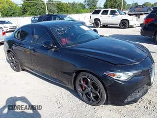 ✅ 2018 Alfa Romeo Giulia Ti Sport • VIN: ZARFAEEN4J7574429 • Lot: 43158939. Listed on IAAI with 73,350 mi. Free auction sales archive from the USA and detailed vehicle history report at DreamBid. Image 1.