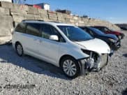 ✅ 2015 Toyota Sienna XLE • VIN: 5TDYK3DC6FS689552 • Lot: 92363465. Wystawiony na Copart z przebiegiem 132 911 mil. Bezpłatny archiwum sprzedaży aukcyjnych z USA i szczegółowy raport historii pojazdu na DreamBid. Zdjęcie 4.