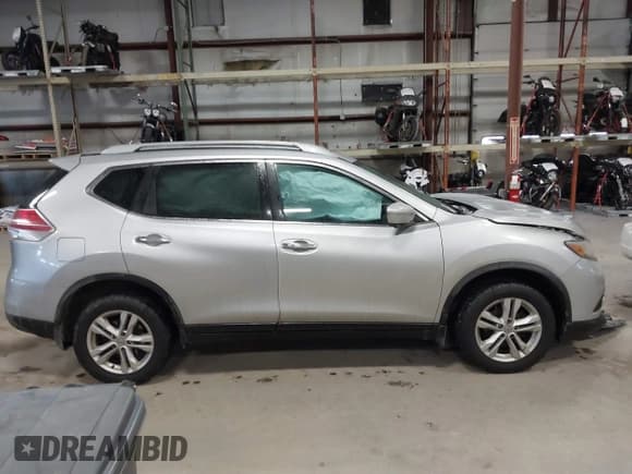 ✅ 2014 Nissan Rogue SV • VIN: 5N1AT2MV8EC764161 • Lot: 41413291. Wystawiony na IAAI z przebiegiem 128 584 mil. Bezpłatny archiwum sprzedaży aukcyjnych z USA i szczegółowy raport historii pojazdu na DreamBid. Zdjęcie 14.
