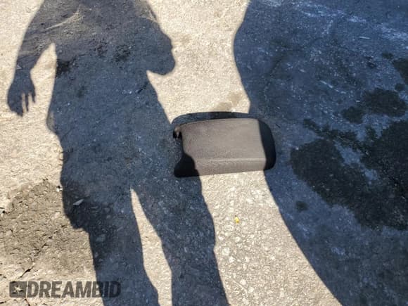 ✅ 2011 Mitsubishi Outlander SE • VIN: JA4AP4AU7BZ012096 • Lot: 89686955. Wystawiony na Copart z przebiegiem 205 868 mil. Bezpłatny archiwum sprzedaży aukcyjnych z USA i szczegółowy raport historii pojazdu na DreamBid. Zdjęcie 13.