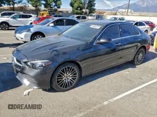 ✅ 2022 Mercedes-Benz C 300 • VIN: W1KAF4GB9NR015087 • Лот: 94988245. Опубликован ранее на Copart с пробегом Не указан. Бесплатный доступ к архиву аукционных продаж из США и подробный отчёт об истории автомобиля на DreamBid. Изображение 1.