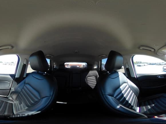 ✅ 2020 Ford Edge SEL • VIN: 2FMPK4J93LBB56223 • Lot: 43579105. Wystawiony na IAAI z przebiegiem 75 637 mil. Bezpłatny archiwum sprzedaży aukcyjnych z USA i szczegółowy raport historii pojazdu na DreamBid. Zdjęcie 18.