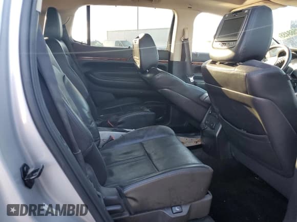 ✅ 2014 Lincoln MKT EcoBoost • VIN: 2LMHJ5AT2EBL58504 • Lot: 82540035. Listed on Copart with 130,317 mi. Free auction sales archive from the USA and detailed vehicle history report at DreamBid. Image 10.