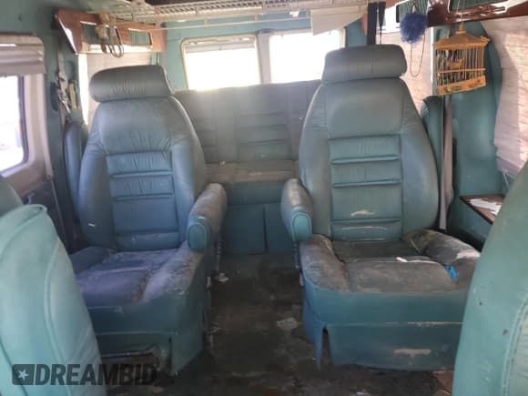 ✅ 1999 Dodge Cargo • VIN: 2B6HB11Y5XK521588 • Lot: 75468904. Listed on Copart with Not provided. Free auction sales archive from the USA and detailed vehicle history report at DreamBid. Image 10.