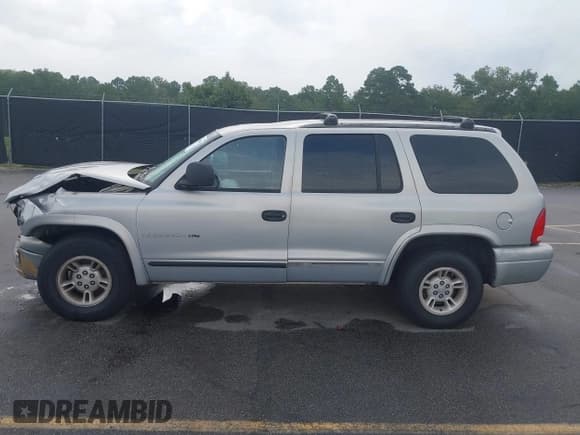 ✅ 1999 Dodge Durango • VIN: 1B4HR28Y4XF659931 • Lot: 43051060. Wystawiony na IAAI z przebiegiem 271 761 mil. Bezpłatny archiwum sprzedaży aukcyjnych z USA i szczegółowy raport historii pojazdu na DreamBid. Zdjęcie 14.