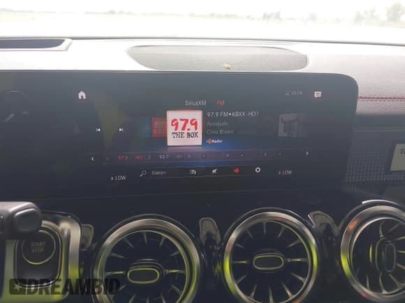 ✅ 2023 Mercedes-Benz EQB 350 • VIN: W1N9M1DB2PN072000 • Лот: 42827646. Опубликован ранее на IAAI с пробегом 6 574 миль. Бесплатный доступ к архиву аукционных продаж из США и подробный отчёт об истории автомобиля на DreamBid. Изображение 18.