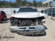 ✅ 2005 Chevrolet Silverado 1500 • VIN: 1GBJC33295F876875 • Лот: 81728055. Опубликован ранее на Copart с пробегом 224 542 миль. Бесплатный доступ к архиву аукционных продаж из США и подробный отчёт об истории автомобиля на DreamBid. Изображение 5.