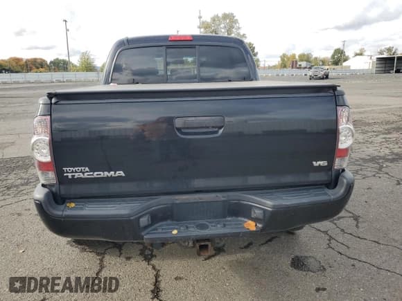 ✅ 2013 Toyota Tacoma • VIN: 5TFLU4EN0DX071502 • Lot: 89831075. Wystawiony na Copart z przebiegiem 190 267 mil. Bezpłatny archiwum sprzedaży aukcyjnych z USA i szczegółowy raport historii pojazdu na DreamBid. Zdjęcie 6.