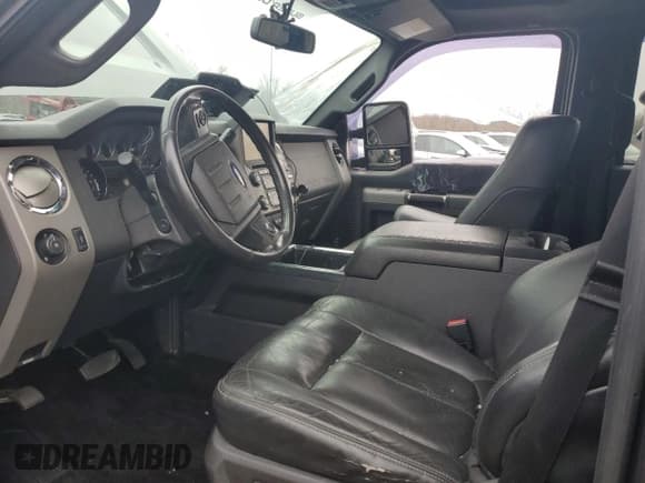 ✅ 2016 Ford F-350 Platinum • VIN: 1FT8W3B69GEA18840 • Lot: 47871585. Listed on Copart with 136,509 mi. Free auction sales archive from the USA and detailed vehicle history report at DreamBid. Image 7.