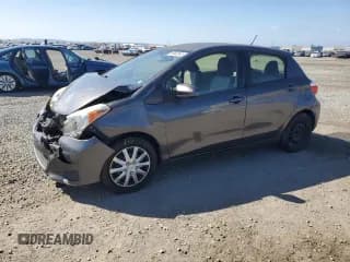 ✅ 2012 Toyota Yaris L • VIN: JTDKTUD34CD530481 • Лот: 89509545. Опубликован ранее на Copart с пробегом 179 913 миль. Бесплатный доступ к архиву аукционных продаж из США и подробный отчёт об истории автомобиля на DreamBid. Изображение 1.