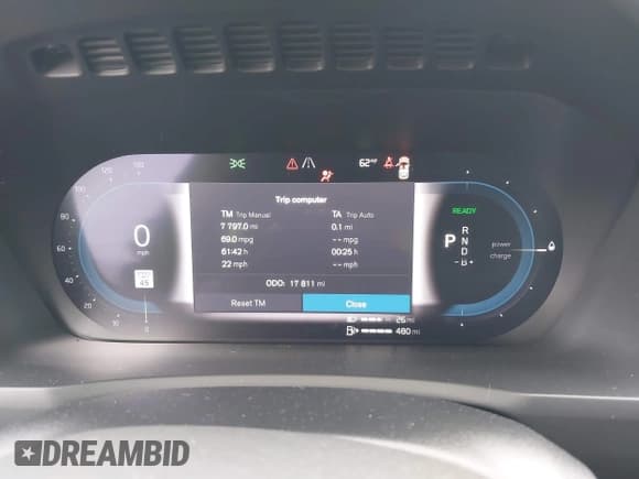 ✅ 2024 Volvo XC90 Plus Bright Theme • VIN: YV4H60CE4R1247485 • Lot: 43555272. Listed on IAAI with 17,811 mi. Free auction sales archive from the USA and detailed vehicle history report at DreamBid. Image 7.