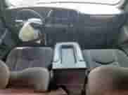 ✅ 2004 Chevrolet Silverado 1500 LS • VIN: 2GCEC13TX41247187 • Лот: 61547835. Опубликован ранее на Copart с пробегом 175 451 миль. Бесплатный доступ к архиву аукционных продаж из США и подробный отчёт об истории автомобиля на DreamBid. Изображение 8.