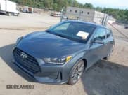 ✅ 2019 Hyundai Veloster 2.0 • VIN: KMHTG6AF2KU012902 • Lot: 43233933. Listed on IAAI with 58,647 mi. Free auction sales archive from the USA and detailed vehicle history report at DreamBid. Image 2.