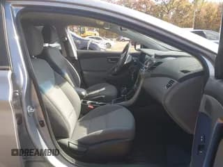 ✅ 2016 Hyundai Elantra SE • VIN: 5NPDH4AE7GH730075 • Lot: 43552670. Listed on IAAI with 98,814 mi. Free auction sales archive from the USA and detailed vehicle history report at DreamBid. Image 5.