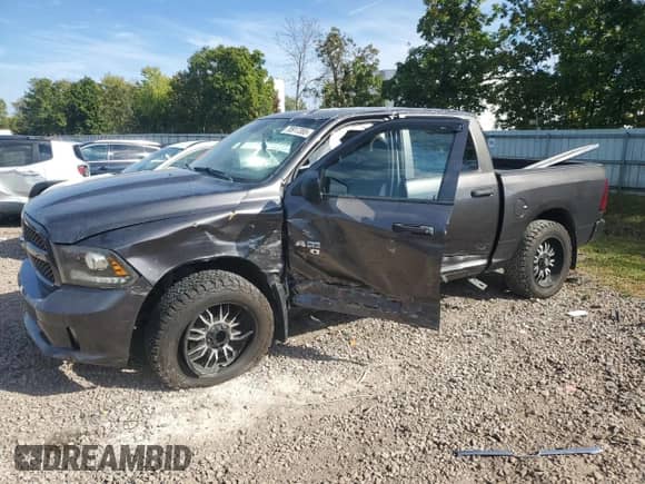 2016 Ram 1500 Express with VIN 3C6RR7KT2GG163629, listed as a Copart auction lot 70917385 with 75,334 mi miles and Salvage title. Bid and sale history available at DreamBid. Image 1.