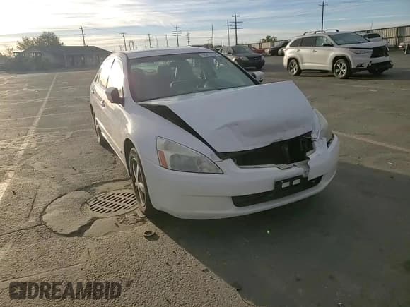 ✅ 2005 Honda Accord EX • VIN: 1HGCM56765A057678 • Lot: 85418135. Listed on Copart with 166,383 mi. Free auction sales archive from the USA and detailed vehicle history report at DreamBid. Image 13.