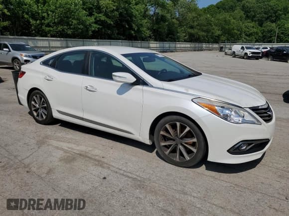 ✅ 2016 Hyundai Azera • VIN: KMHFG4JG7GA505722 • Lot: 60735405. Listed on Copart with 90,328 mi. Free auction sales archive from the USA and detailed vehicle history report at DreamBid. Image 4.