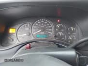 ✅ 2001 GMC Sierra 2500HD SL • VIN: 1GTHK29U91Z283753 • Лот: 43751612. Опубликован ранее на IAAI с пробегом 114 965 миль. Бесплатный доступ к архиву аукционных продаж из США и подробный отчёт об истории автомобиля на DreamBid. Изображение 7.