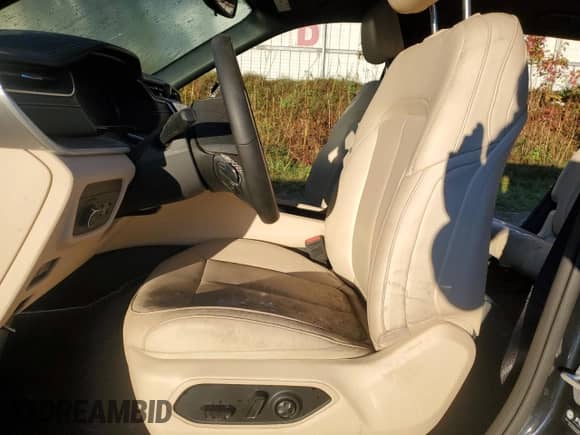 2023 Jeep Grand Cherokee Limited с VIN 1C4RJKBG0P8810735, выставлен на аукционе Copart как лот 87291505 с пробегом Не указан миль и Списание • Salvage title. История ставок и продаж доступна на DreamBid. Изображение 7.