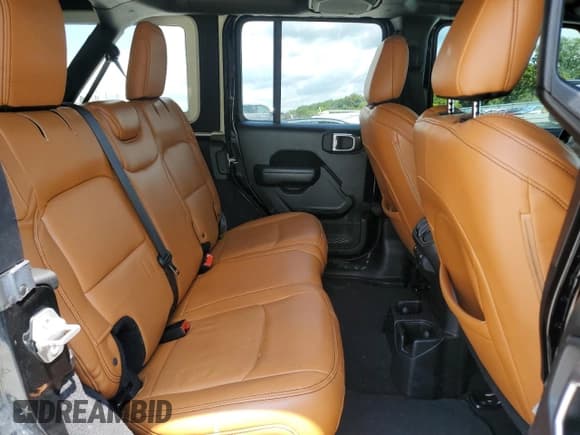 ✅ 2021 Jeep Wrangler Unlimited Willys • VIN: 1C4HJXDN1MW720375 • Lot: 68430185. Listed on Copart with 63,962 mi. Free auction sales archive from the USA and detailed vehicle history report at DreamBid. Image 11.