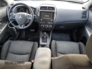 ✅ 2020 Mitsubishi Outlander SE • VIN: JA4AP4AU4LU030182 • Lot: 81996905. Listed on Copart with 119,073 mi. Free auction sales archive from the USA and detailed vehicle history report at DreamBid. Image 8.