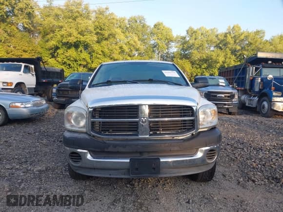 ✅ 2008 Dodge 2500 SLT • VIN: 3D7KS28D88G193422 • Лот: 43301778. Опубликован ранее на IAAI с пробегом 265 672 миль. Бесплатный доступ к архиву аукционных продаж из США и подробный отчёт об истории автомобиля на DreamBid. Изображение 12.