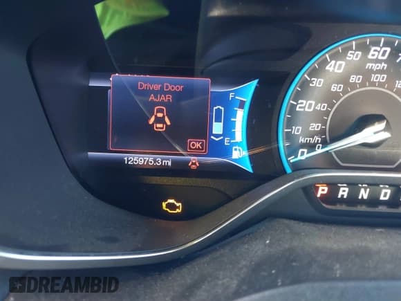 ✅ 2013 Ford C-Max SEL • VIN: 1FADP5BU2DL502027 • Lot: 41550238. Wystawiony na IAAI z przebiegiem 125 975 mil. Bezpłatny archiwum sprzedaży aukcyjnych z USA i szczegółowy raport historii pojazdu na DreamBid. Zdjęcie 7.