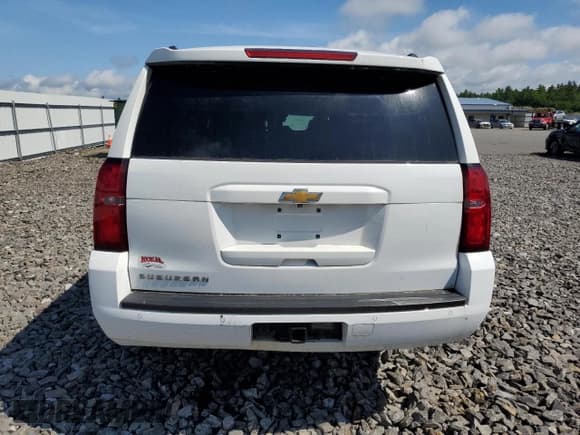 ✅ 2019 Chevrolet Suburban LT • VIN: 1GNSKHKC2KR402505 • Lot: 58598004. Wystawiony na Copart z przebiegiem Nie podano. Bezpłatny archiwum sprzedaży aukcyjnych z USA i szczegółowy raport historii pojazdu na DreamBid. Zdjęcie 6.