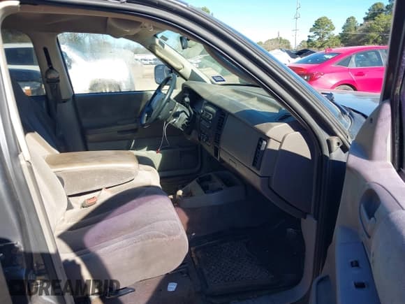 ✅ 2003 Dodge Dakota SLT • VIN: 1D7HL48X03S174569 • Lot: 41159169. Wystawiony na IAAI z przebiegiem 156 551 mil. Bezpłatny archiwum sprzedaży aukcyjnych z USA i szczegółowy raport historii pojazdu na DreamBid. Zdjęcie 5.