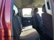 ✅ 2018 Chevrolet Silverado 2500HD LT • VIN: 1GC2KVEG2JZ184571 • Lot: 82764395. Wystawiony na Copart z przebiegiem 53 833 mil. Bezpłatny archiwum sprzedaży aukcyjnych z USA i szczegółowy raport historii pojazdu na DreamBid. Zdjęcie 10.