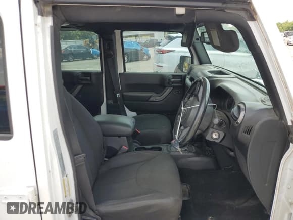 ✅ 2016 Jeep Wrangler Unlimited Sport RHD • VIN: 1C4BJWKG6GL293429 • Lot: 59156585. Listed on Copart with 226,276 mi. Free auction sales archive from the USA and detailed vehicle history report at DreamBid. Image 7.