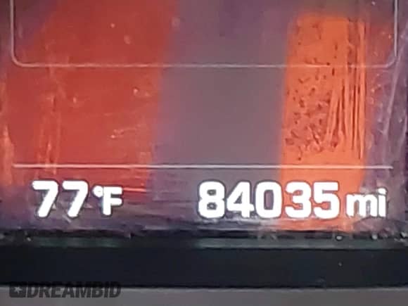 2017 Hyundai Santa Fe 2.0T z VIN 5XYZU4LA6HG409438, wystawiony jako IAAI lot #41680534 z przebiegiem 84 035 mil mil oraz . Historia ofert i sprzedaży dostępna na DreamBid. Obrazek 16.