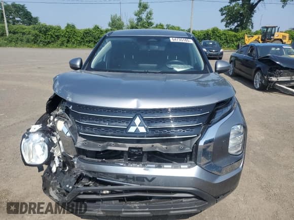 ✅ 2023 Mitsubishi Outlander • VIN: JA4T5TA94PZ622131 • Lot: 92366405. Listed on Copart with 54,442 mi. Free auction sales archive from the USA and detailed vehicle history report at DreamBid. Image 5.