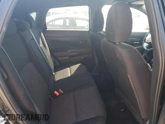 ✅ 2021 Mitsubishi Outlander ES • VIN: JA4APUAU6MU016866 • Лот: 70368395. Опубликован ранее на Copart с пробегом 59 378 миль. Бесплатный доступ к архиву аукционных продаж из США и подробный отчёт об истории автомобиля на DreamBid. Изображение 11.